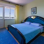 Besonderes Nur 200 Meter Zum Sandstrand Mit Meerblick, Parkplatz, Klima * تْسْغيكفانِتْسا