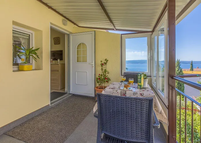 Besonderes Nur 200 Meter Zum Sandstrand Mit Meerblick, Parkplatz, Klima *