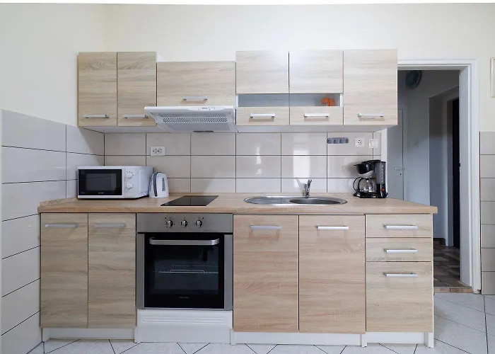 Apartment Besonderes Nur 200 Meter Zum Sandstrand Mit Meerblick, Parkplatz, Klima *