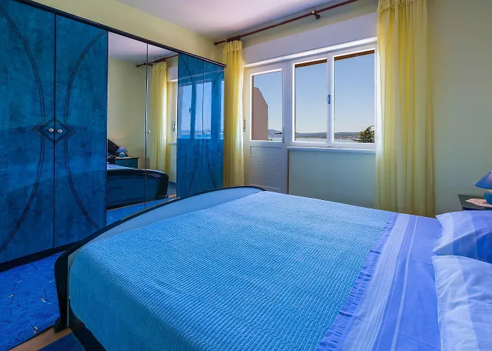 Apartment Besonderes Nur 200 Meter Zum Sandstrand Mit Meerblick, Parkplatz, Klima