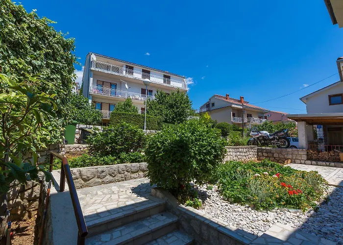 Besonderes Nur 200 Meter Zum Sandstrand Mit Meerblick, Parkplatz, Klima Apartment *